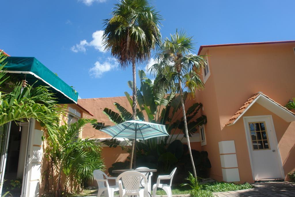 Residencia Los Encantos Cancún Eksteriør bilde